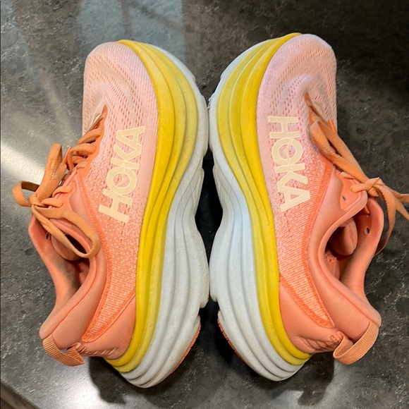 HOKA Bondi 8 Women’s Running Shoes, Size 7.5B - Picture 6 of 8